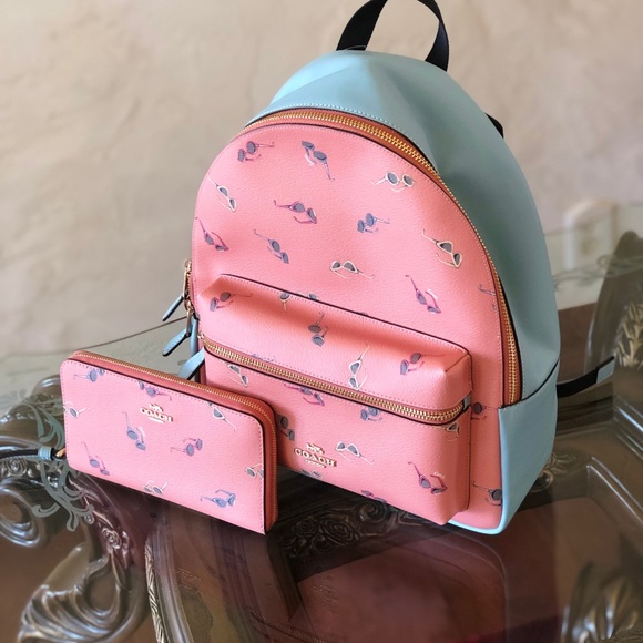 NWT coach sunglasses md Charlie Backpack&wallet - Picture 2 of 7